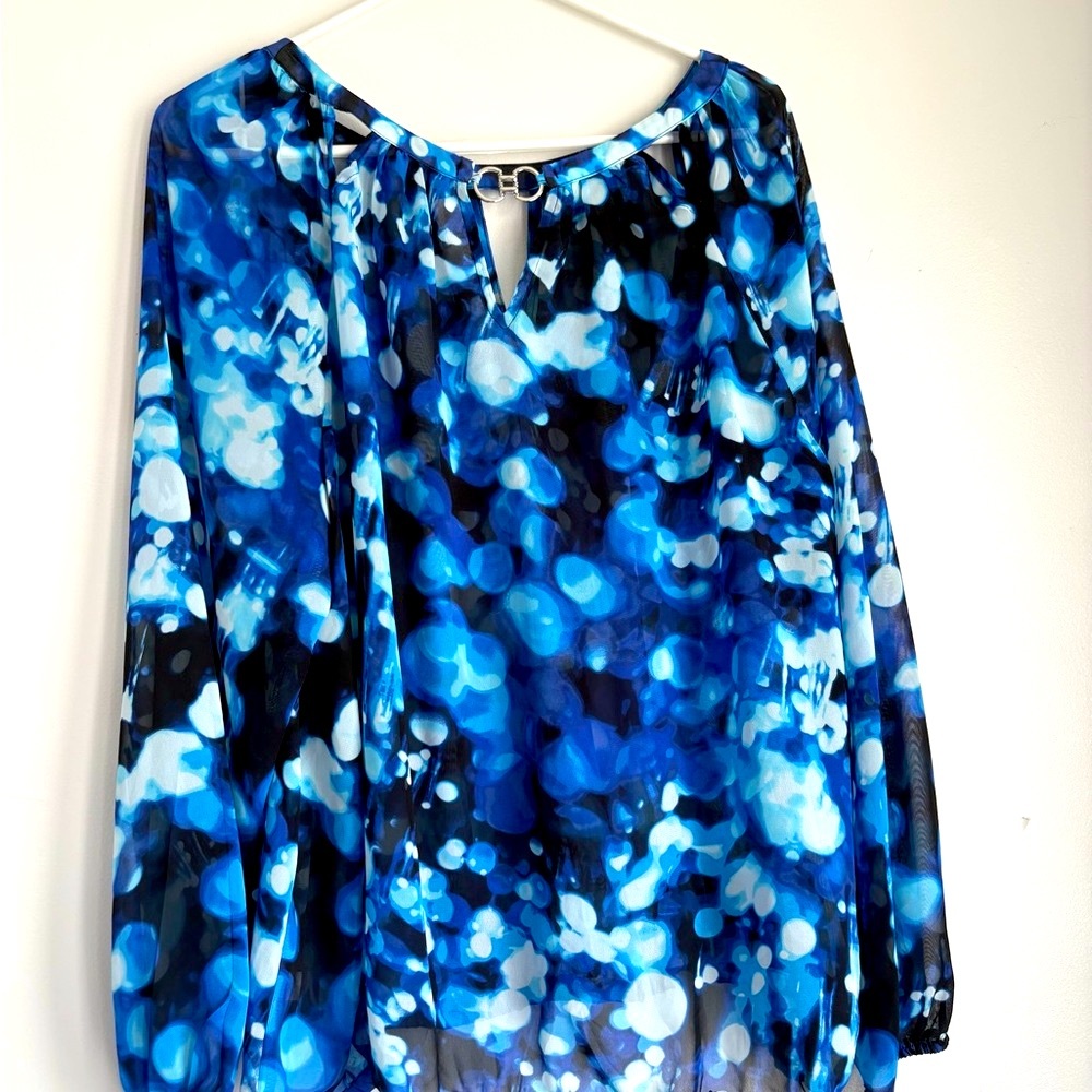 Jennifer Lopez Blue Long Sleeve Graphic Blouse. “Midnight Ocean Blouse”